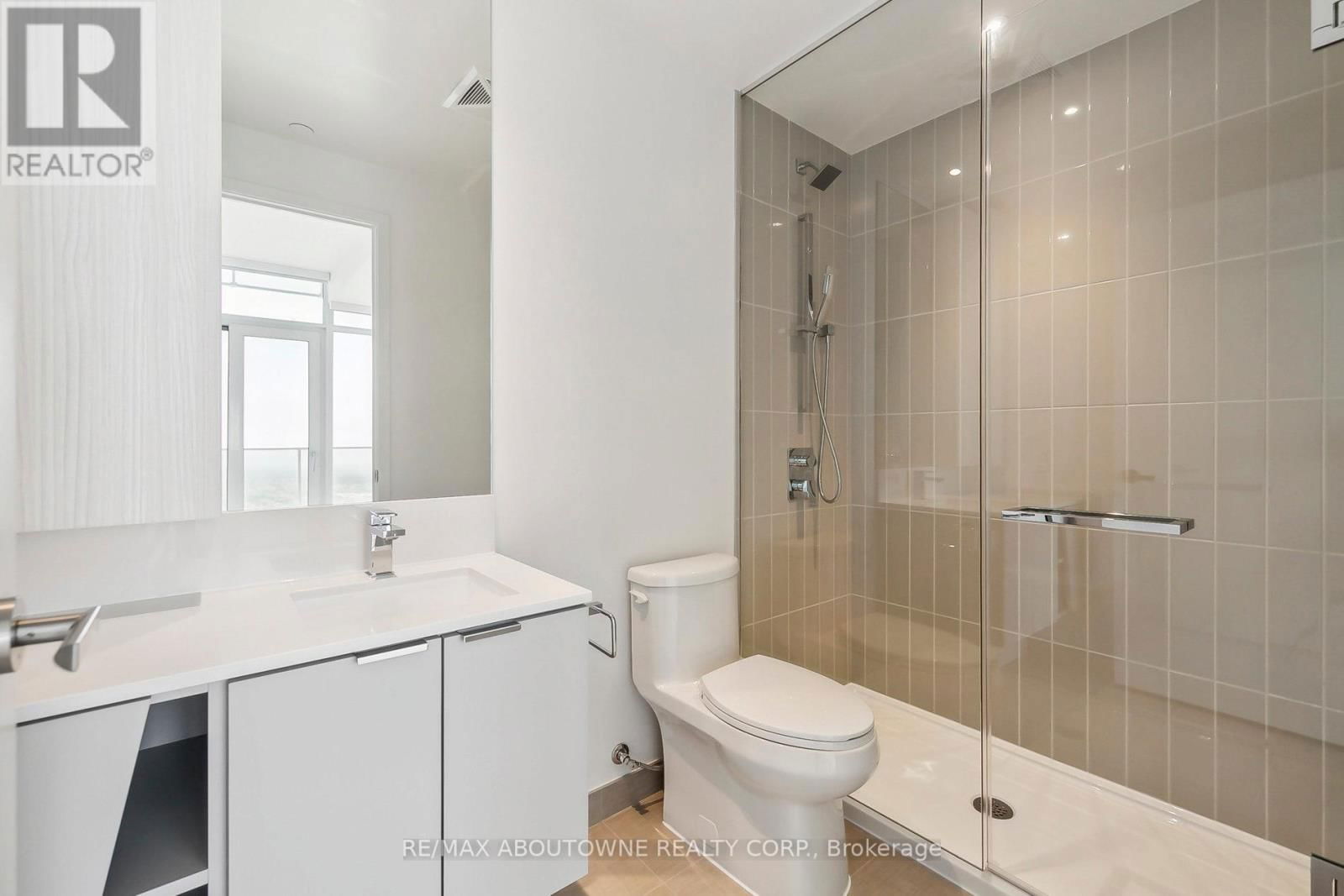 6001 - 3883 QUARTZ ROAD Image 36