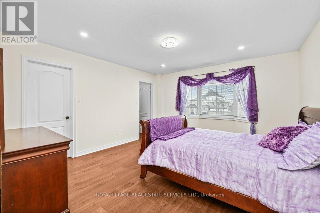 1387 FERNCREST ROAD Image 25