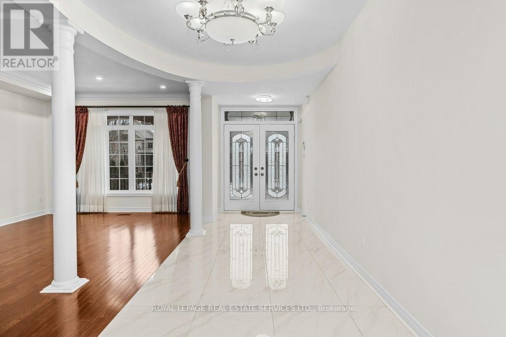 1387 FERNCREST ROAD Image 3