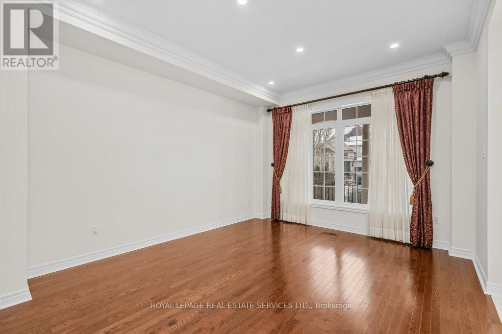 1387 FERNCREST ROAD Image 4