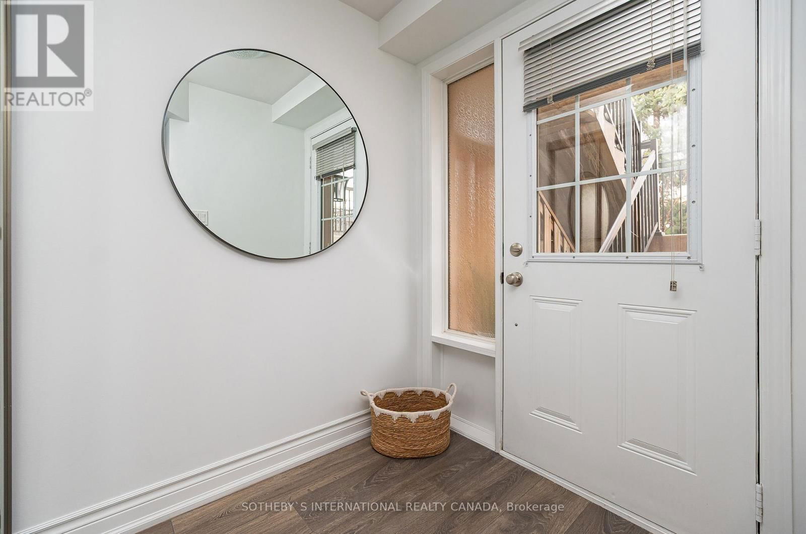 102 - 16 FOUNDRY AVENUE Image 6