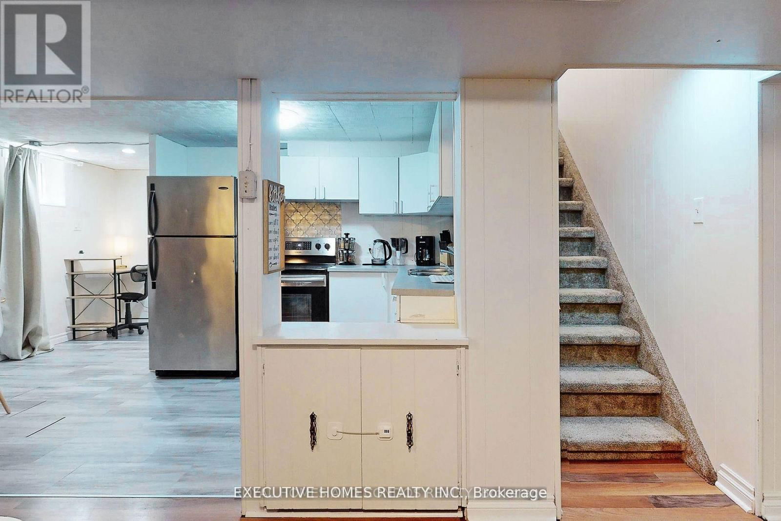 BASEMENT - 2221 GHENT AVENUE Image 6