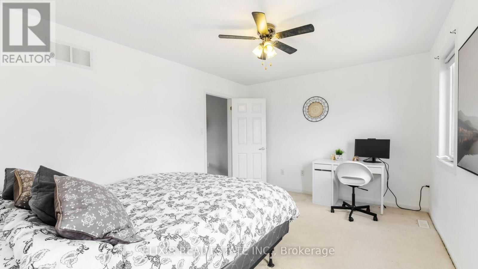 1029 FARMSTEAD DRIVE Image 22