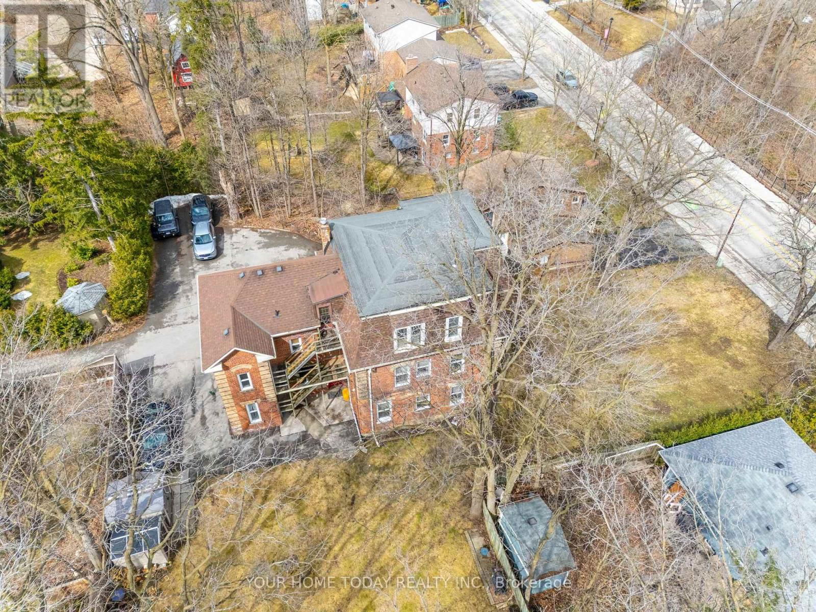 36 MARKET STREET Image 9
