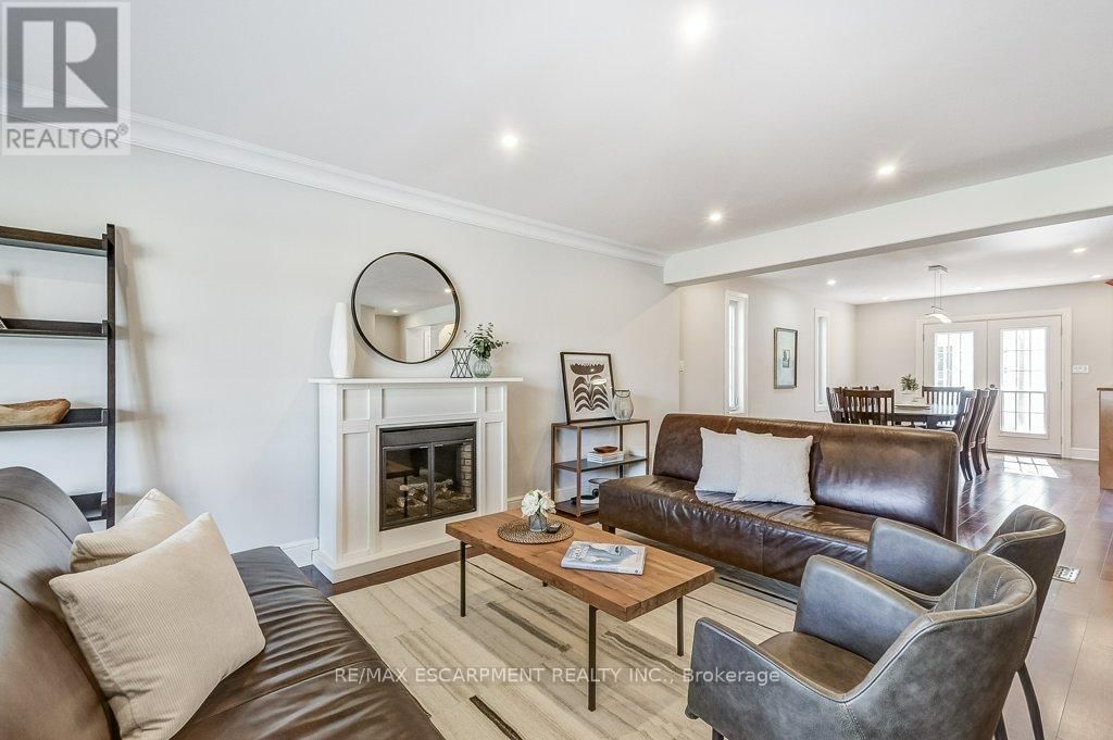 174 FOXBAR ROAD Image 1