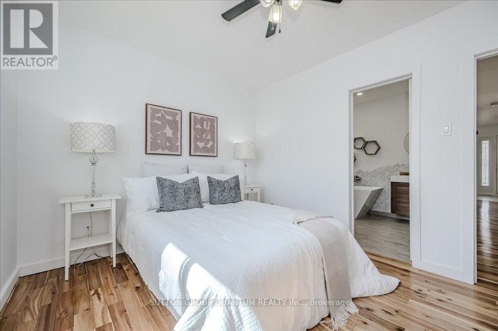 2238 TRUSCOTT DRIVE Image 12