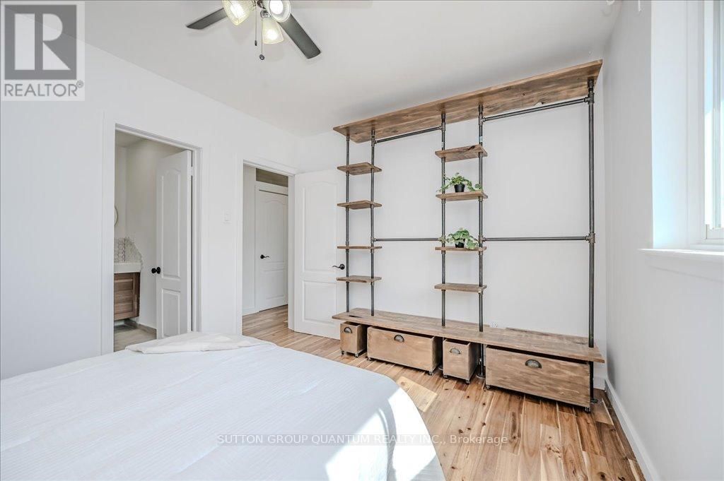 2238 TRUSCOTT DRIVE Image 13