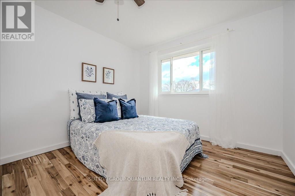 2238 TRUSCOTT DRIVE Image 16