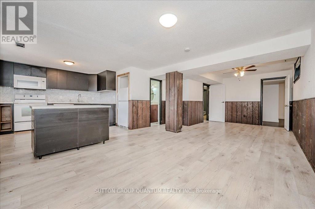 2238 TRUSCOTT DRIVE Image 19