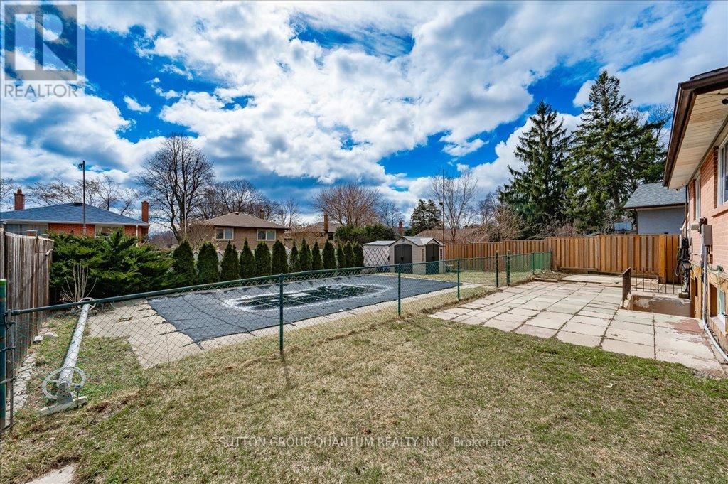 2238 TRUSCOTT DRIVE Image 30