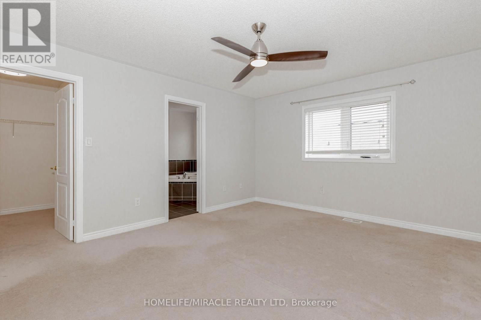 488 LANDSBOROUGH AVENUE Image 21