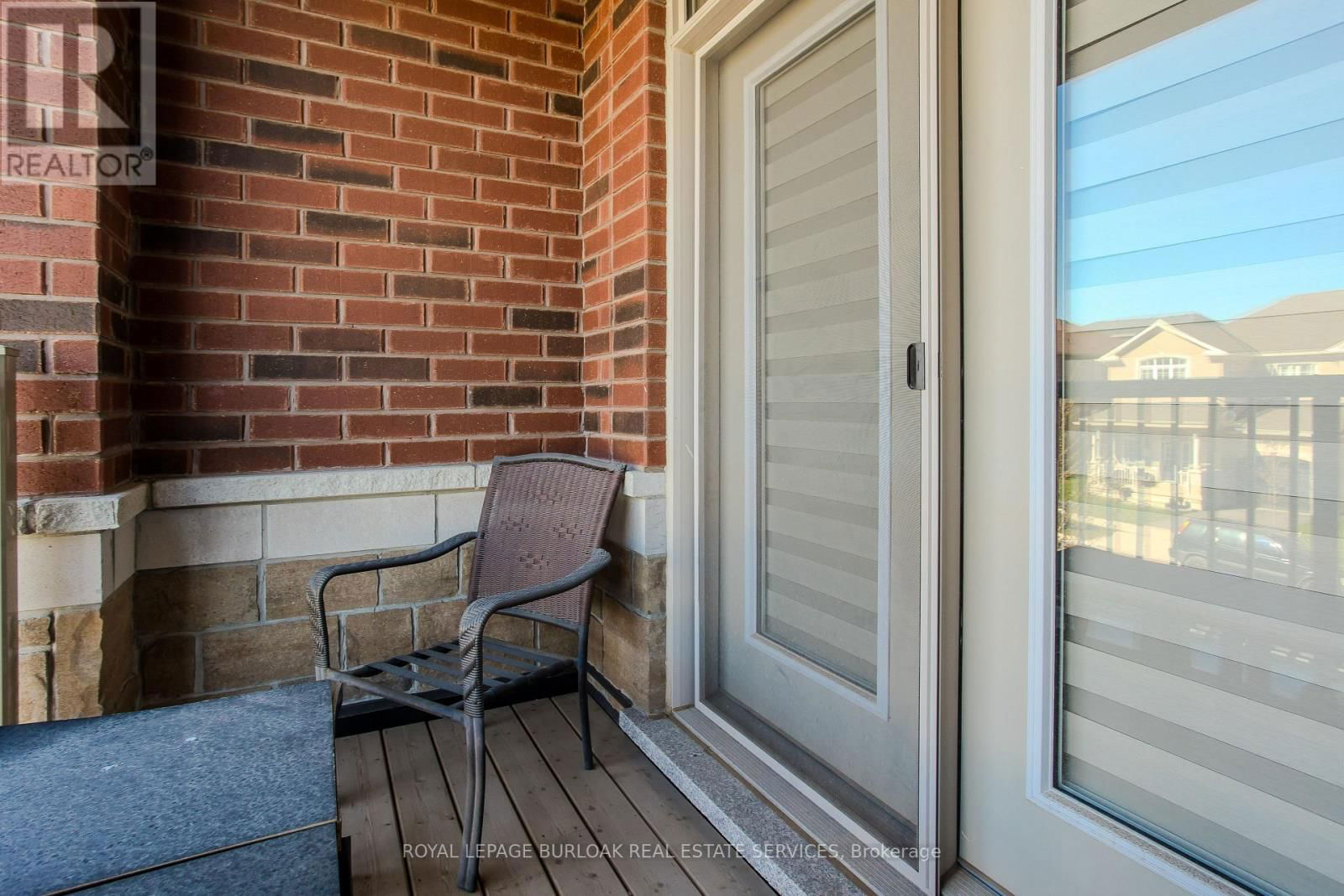 480 SILVER MAPLE ROAD Image 14