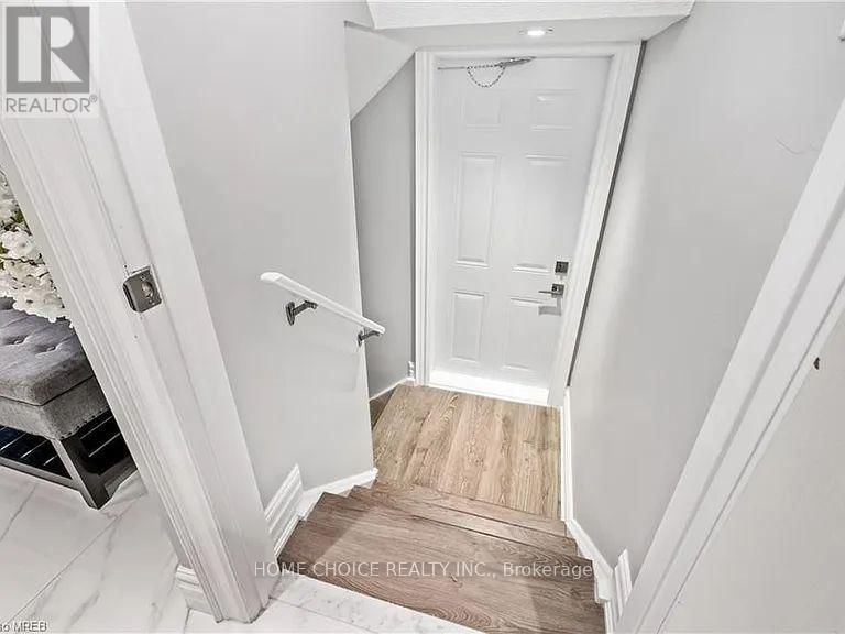 3722 DENSBURY DRIVE Image 35