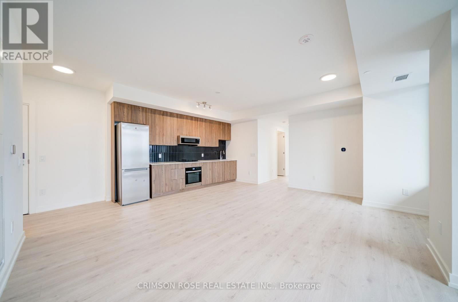 311 - 2501 SAW WHET BOULEVARD Image 8