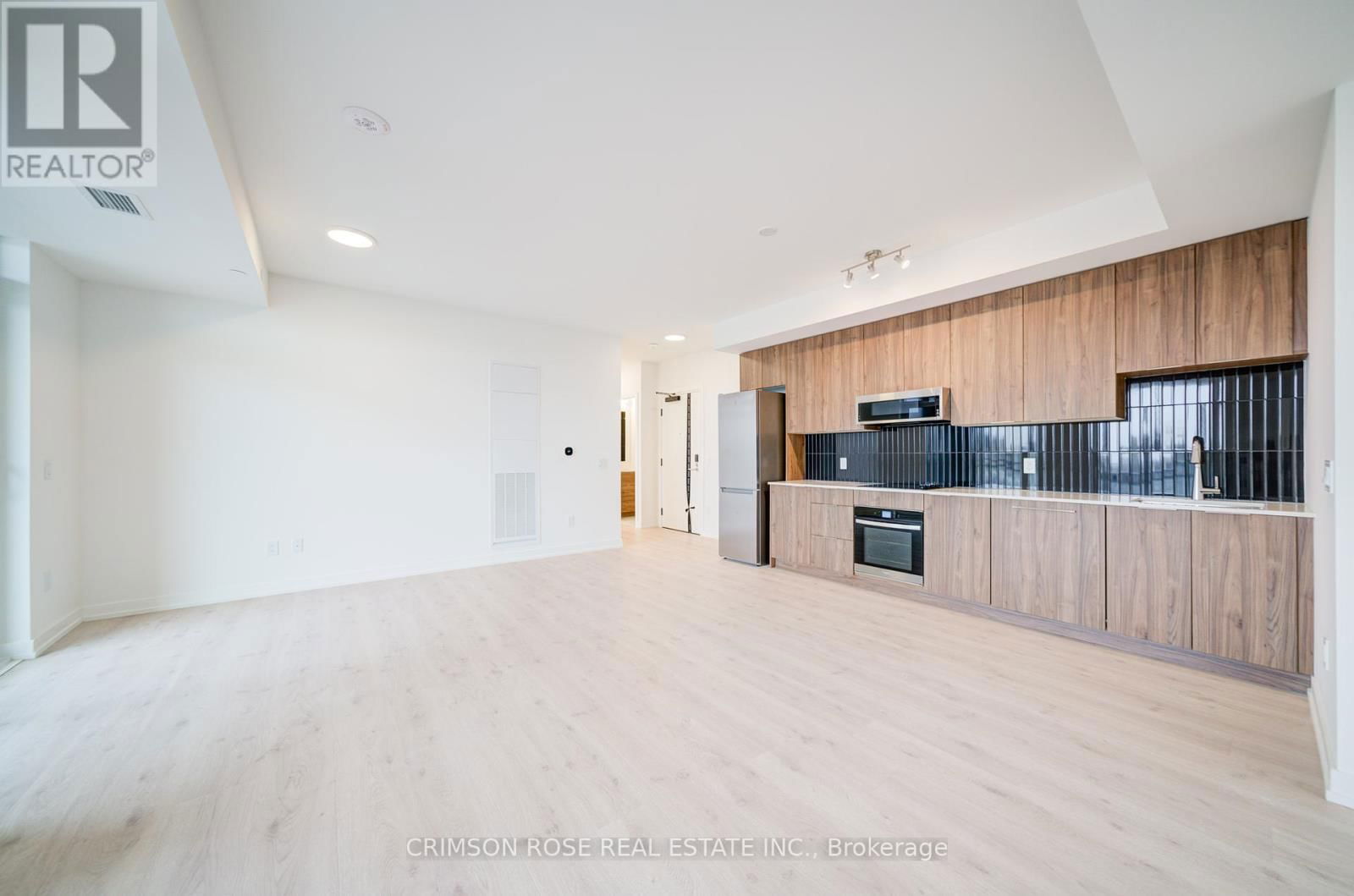 311 - 2501 SAW WHET BOULEVARD Image 9