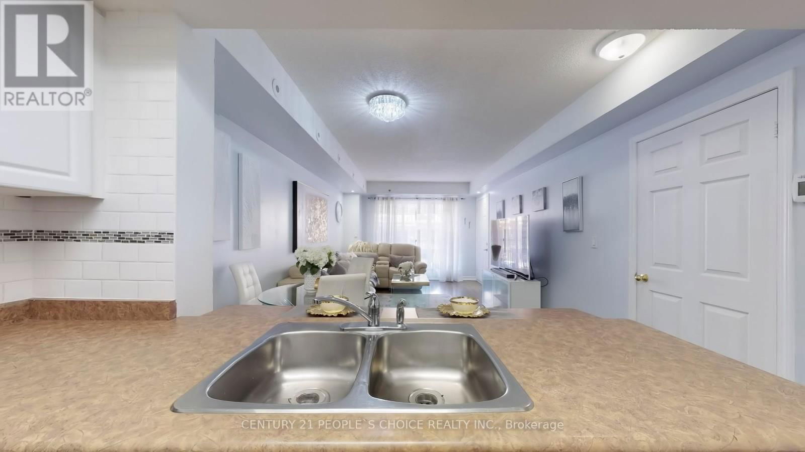 2090 - 3045 FINCH AVENUE WEST Image 15