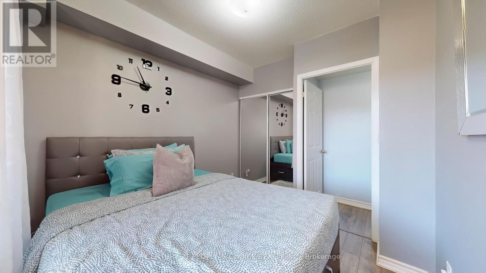 2090 - 3045 FINCH AVENUE WEST Image 25