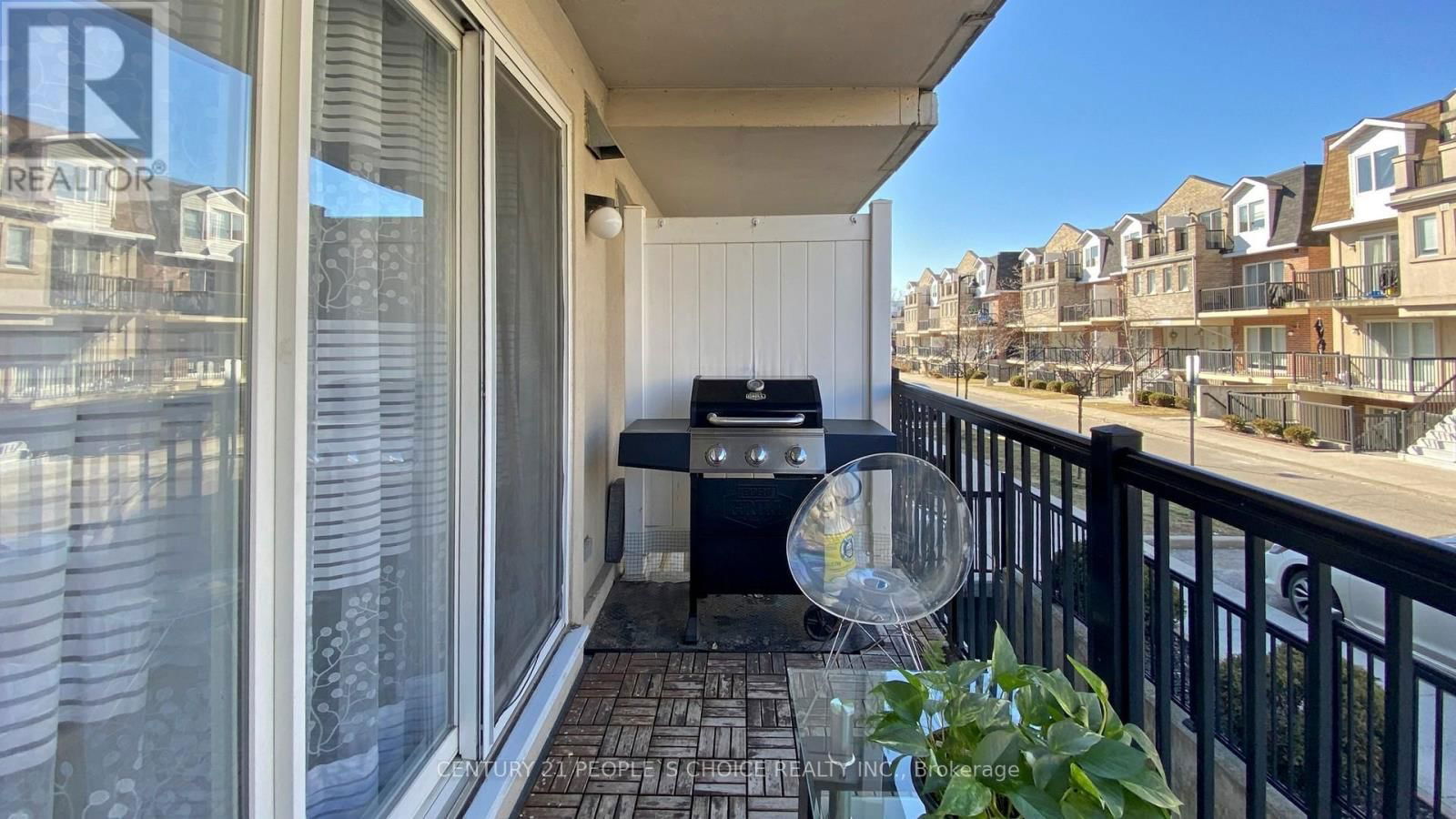 2090 - 3045 FINCH AVENUE WEST Image 32