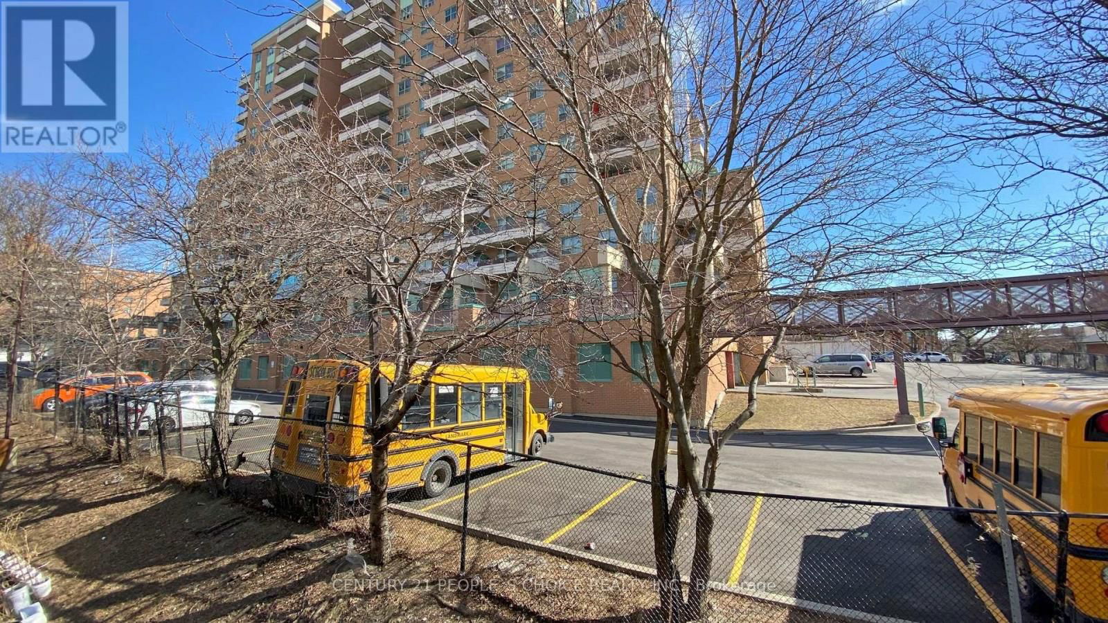 2090 - 3045 FINCH AVENUE WEST Image 44