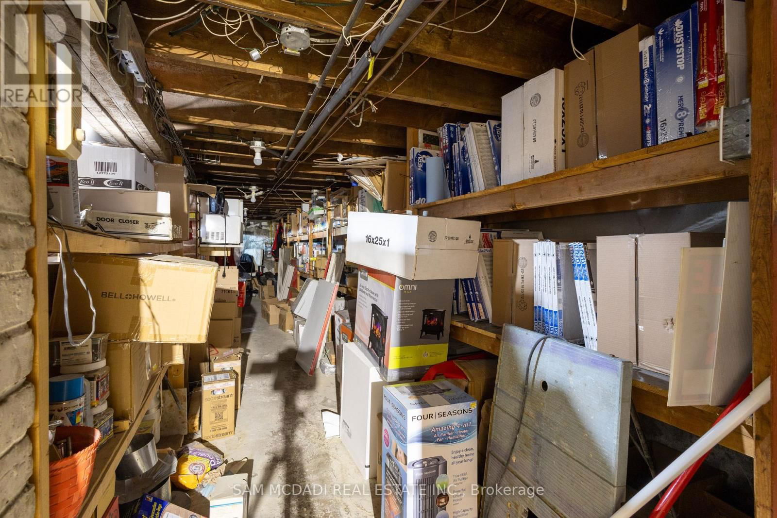 1212 DUFFERIN STREET Image 18