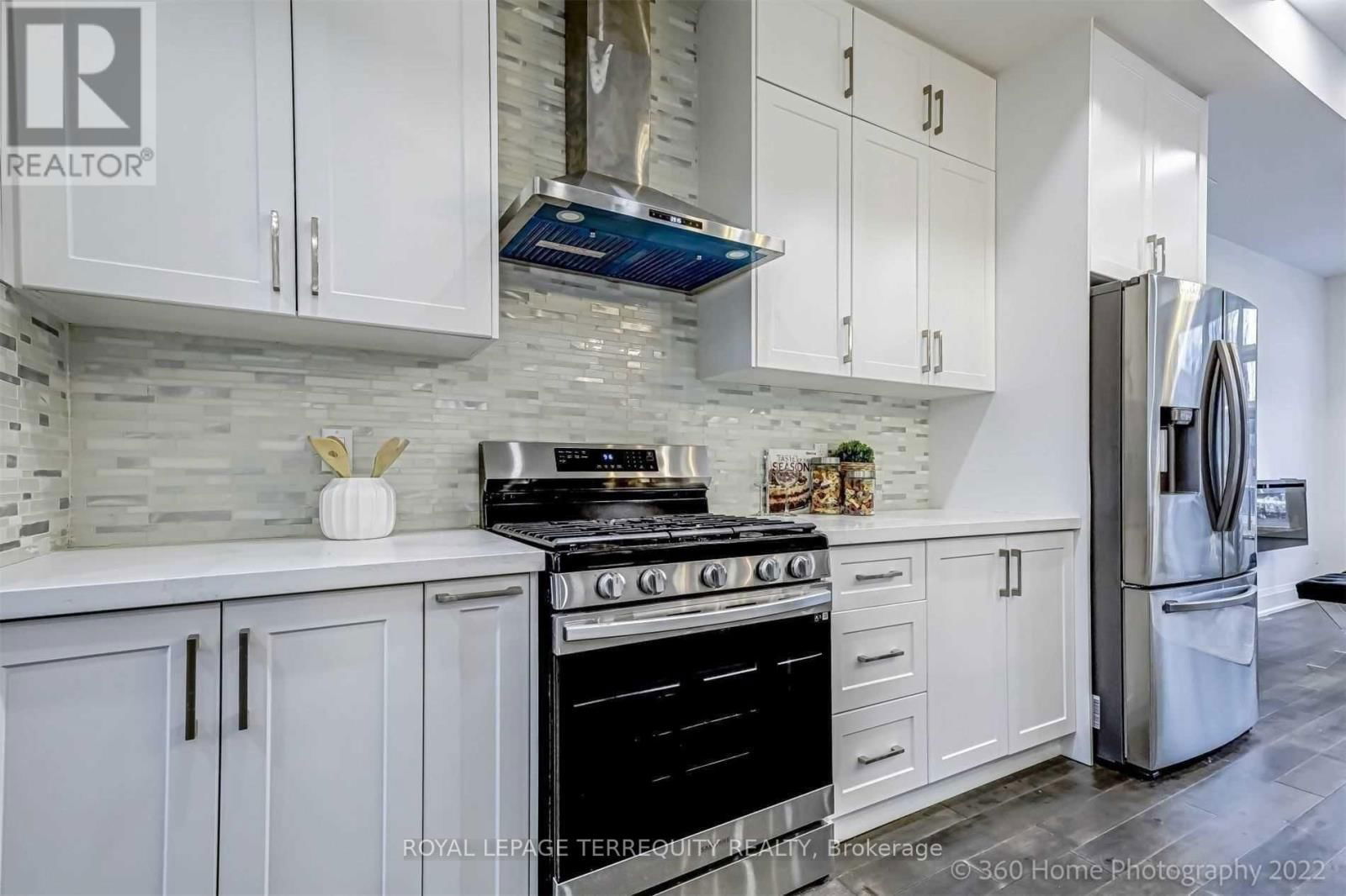19 OLD OAK DRIVE Image 9