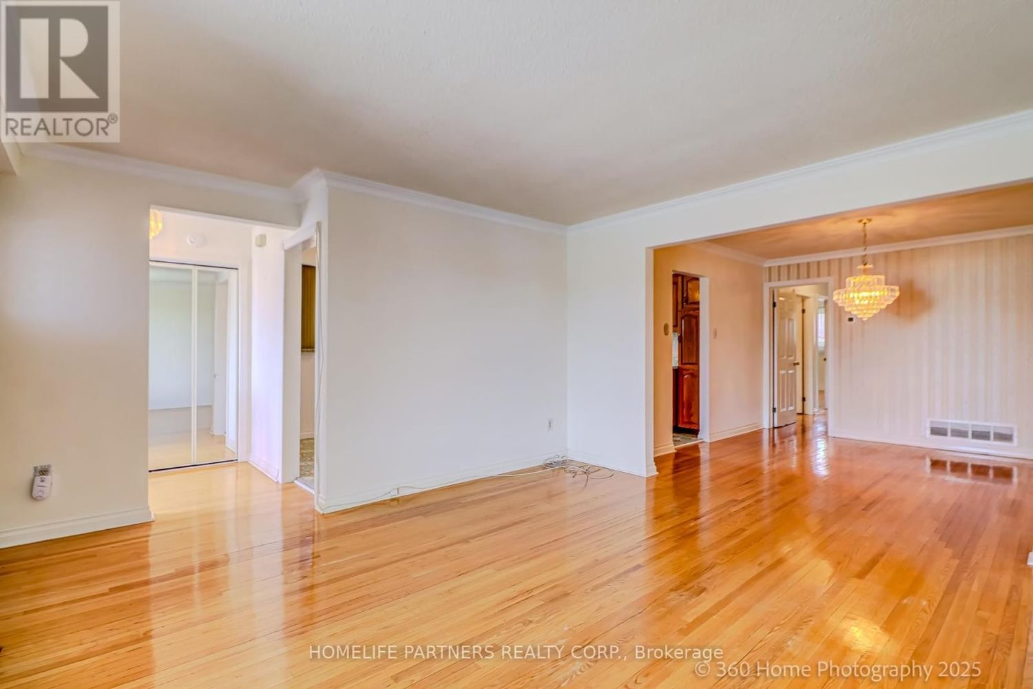 303 PELLATT AVENUE Image 11
