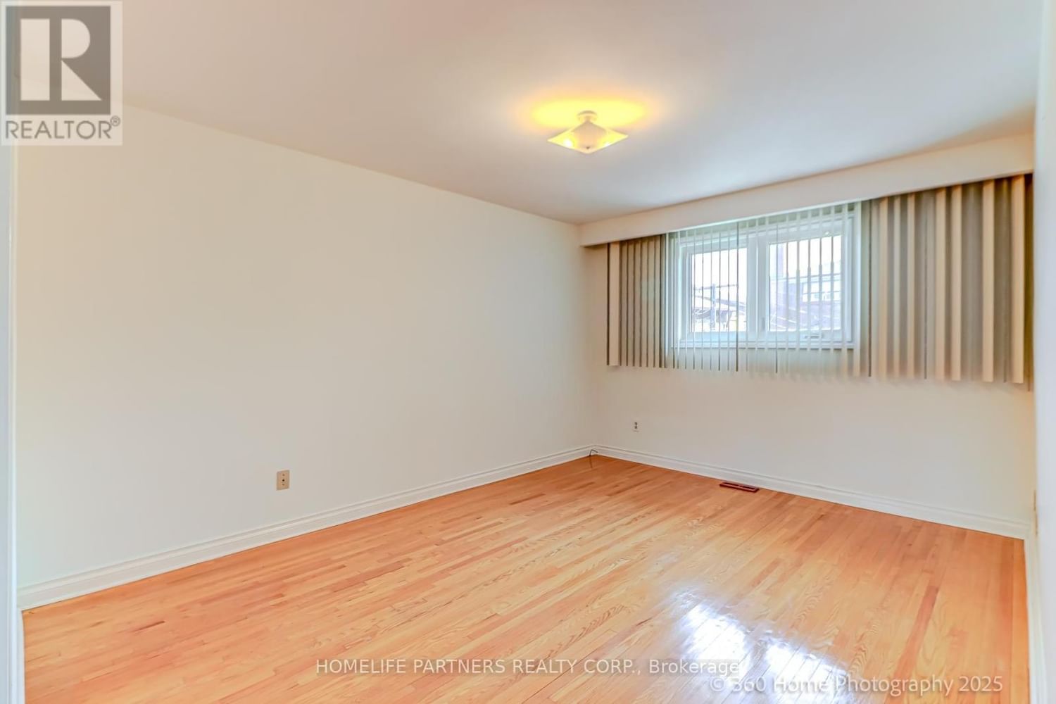 303 PELLATT AVENUE Image 16