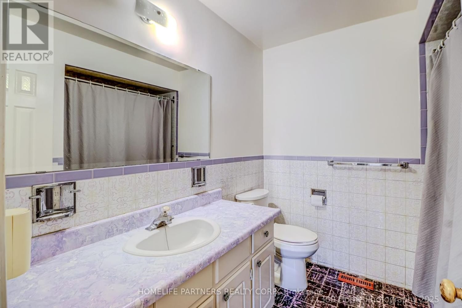 303 PELLATT AVENUE Image 20