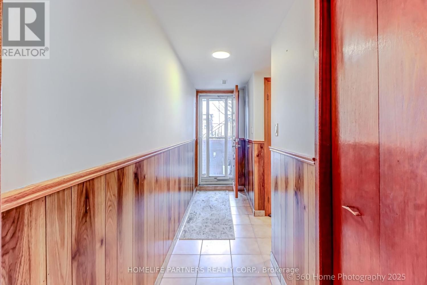 303 PELLATT AVENUE Image 21