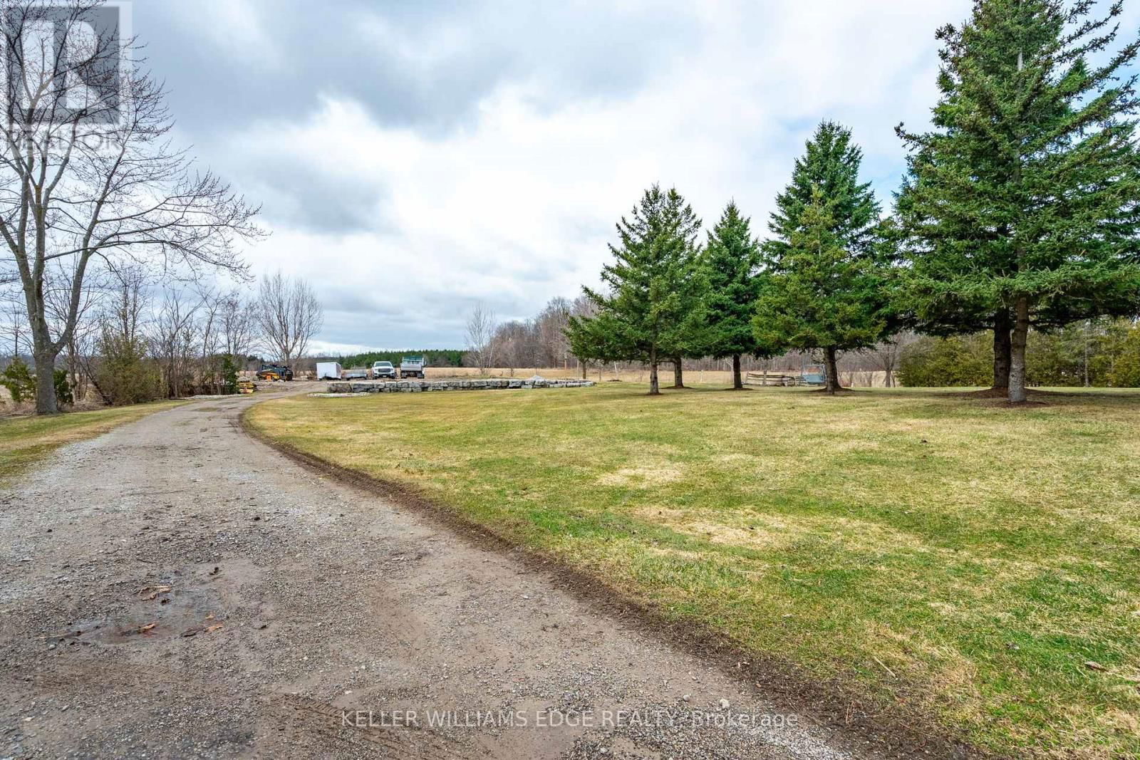 4366 GUELPH LINE Image 44