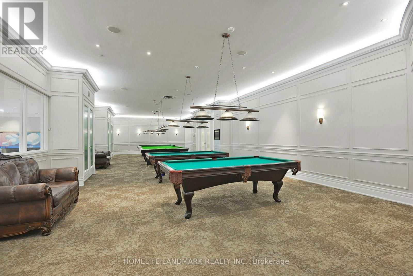 409 - 35 KINGSBRIDGE GARDEN CIRCLE Image 12