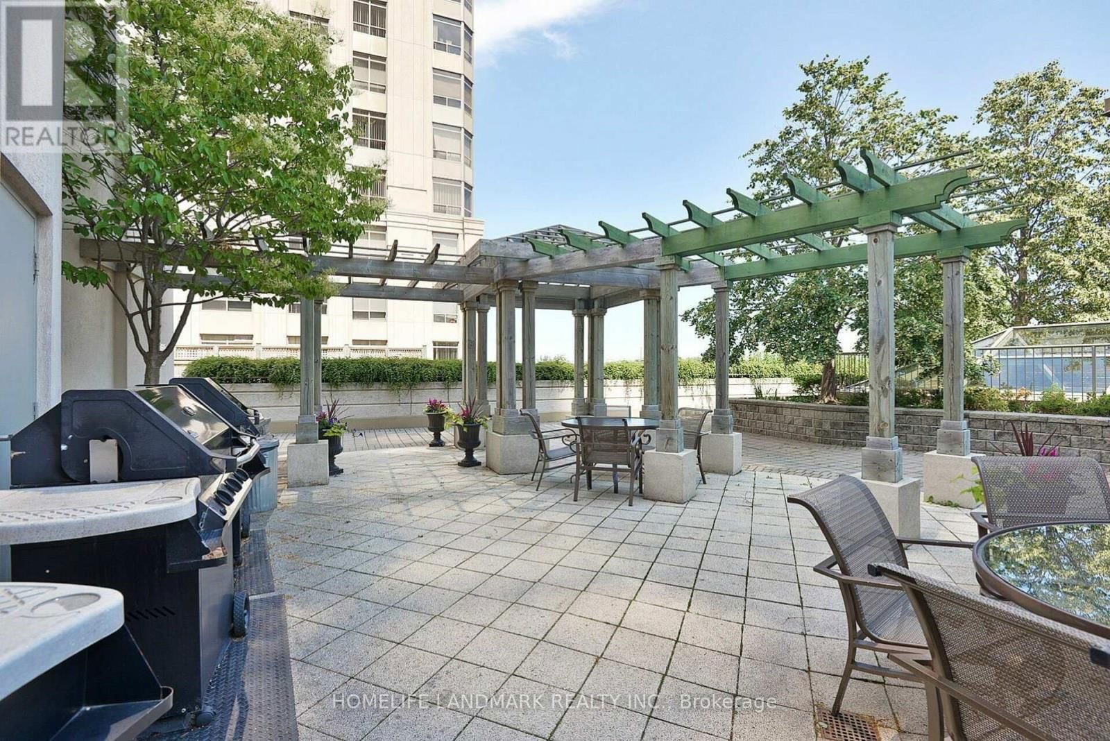 409 - 35 KINGSBRIDGE GARDEN CIRCLE Image 23