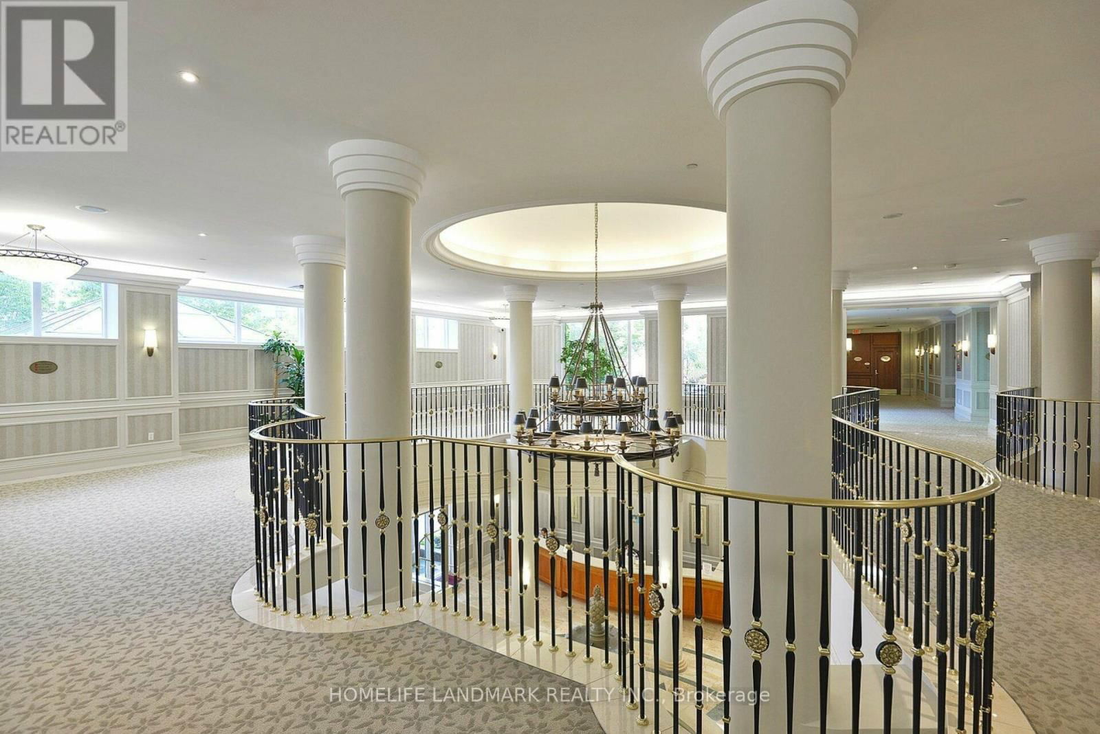 409 - 35 KINGSBRIDGE GARDEN CIRCLE Image 6