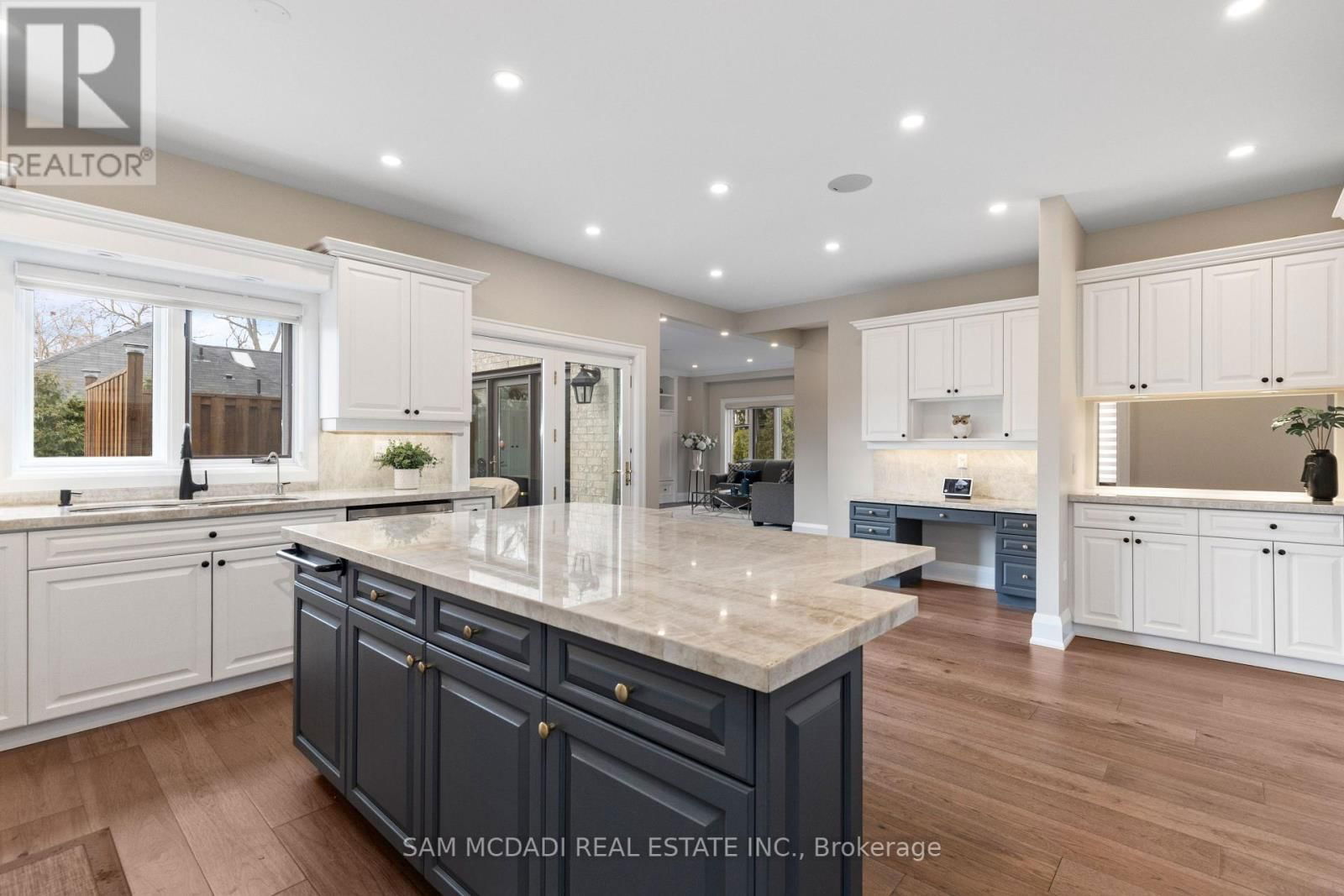 1390 MEADOW GREEN COURT Image 17
