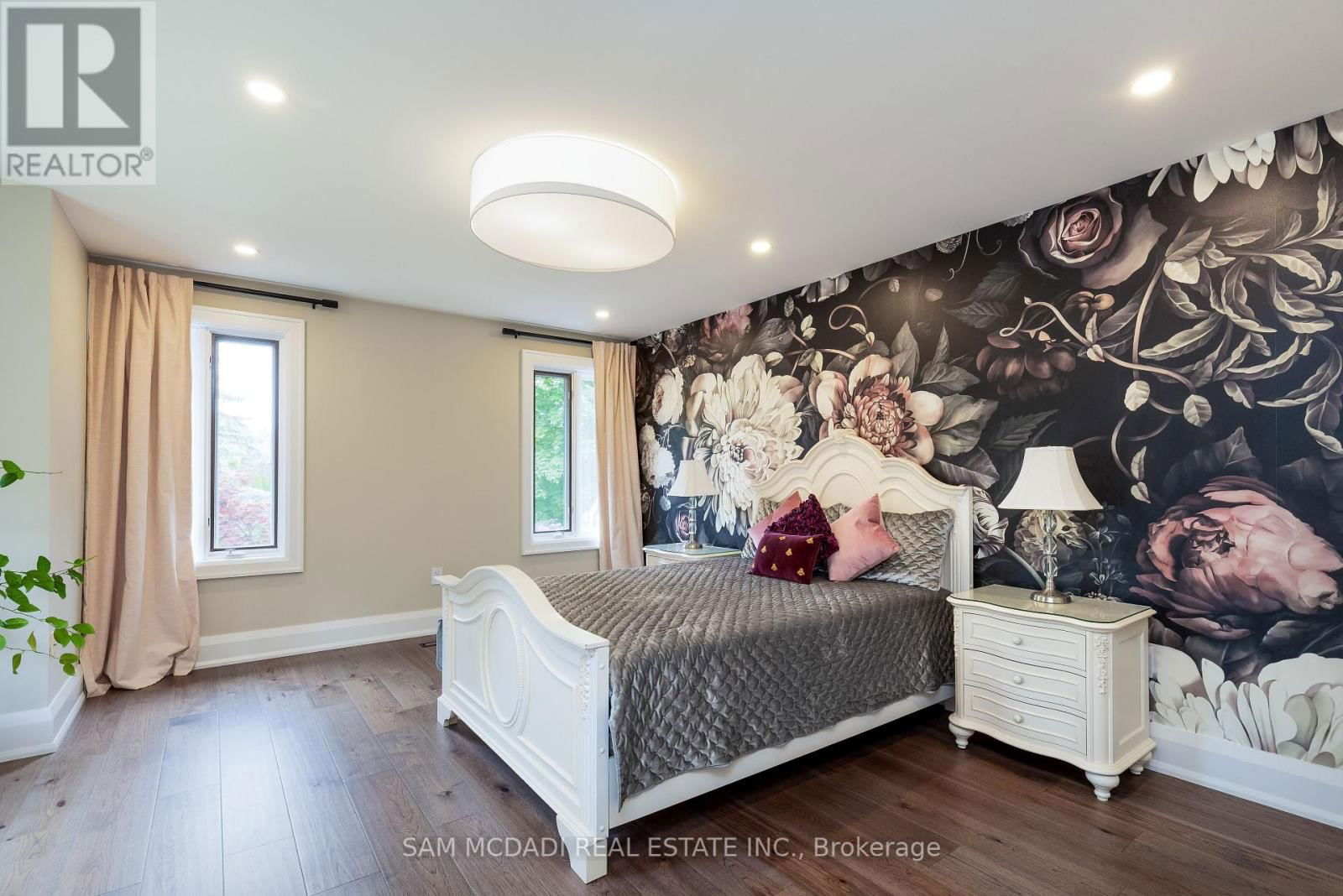 1390 MEADOW GREEN COURT Image 21