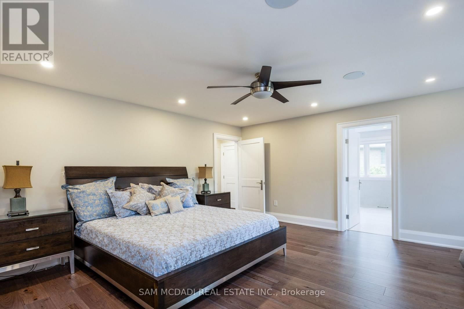 1390 MEADOW GREEN COURT Image 26