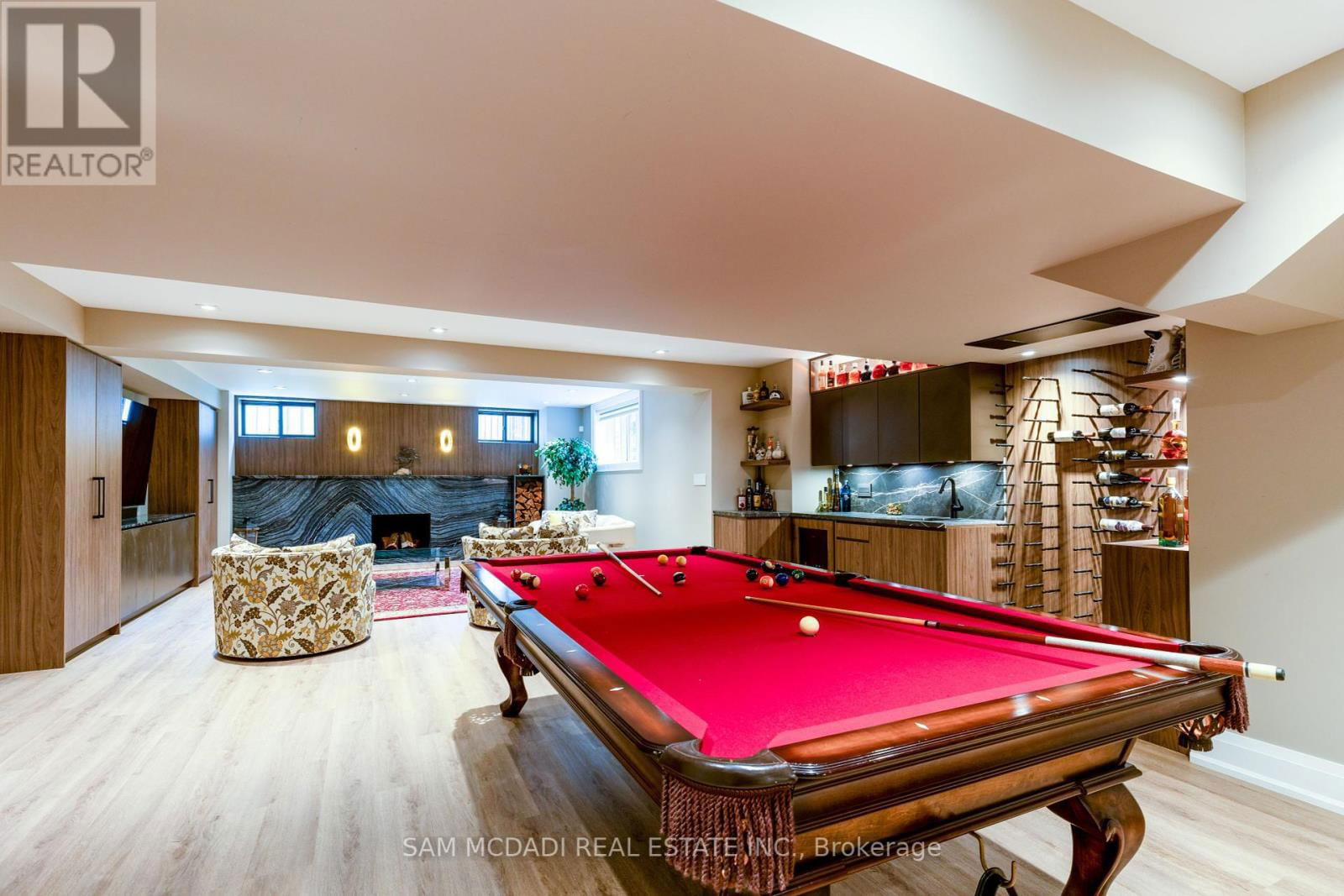 1390 MEADOW GREEN COURT Image 31