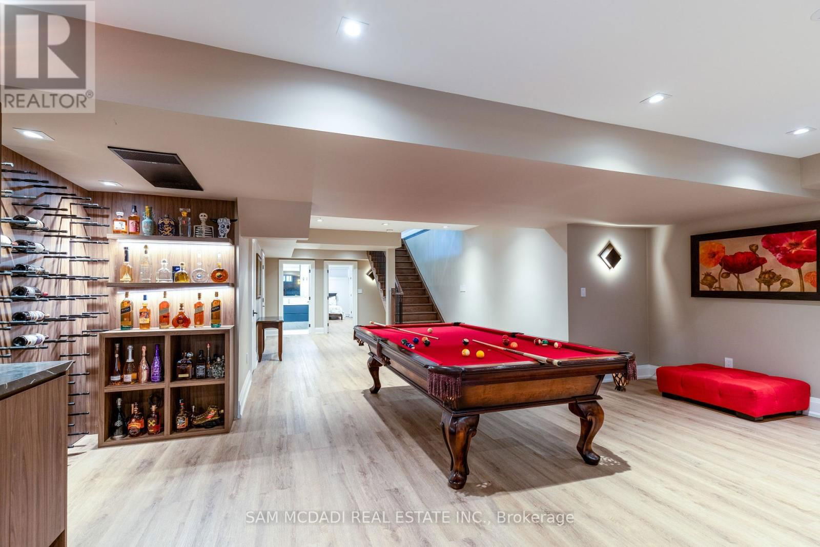 1390 MEADOW GREEN COURT Image 32
