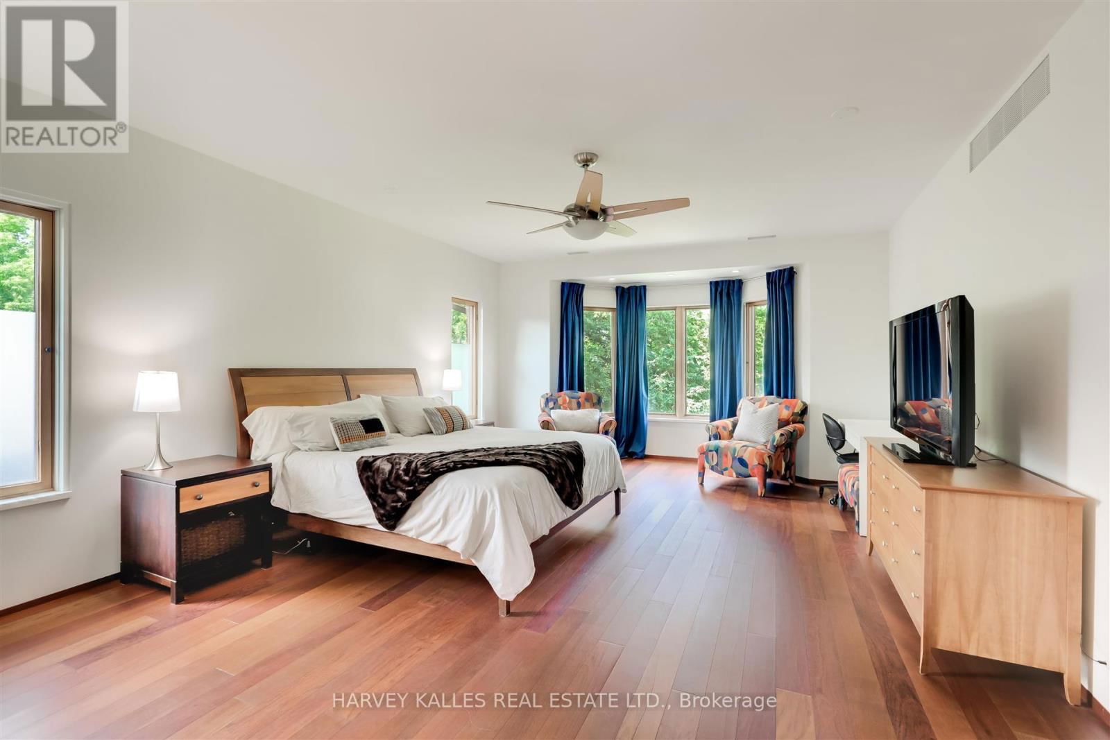 89 KINGSWAY CRESCENT Image 31