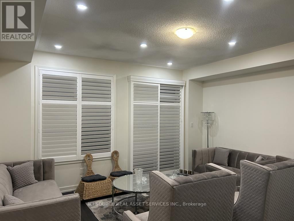 189 HUGUENOT ROAD Image 4