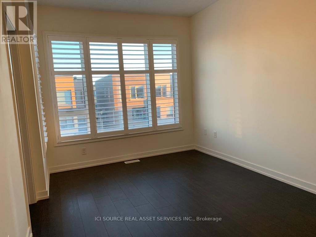 189 HUGUENOT ROAD Image 7