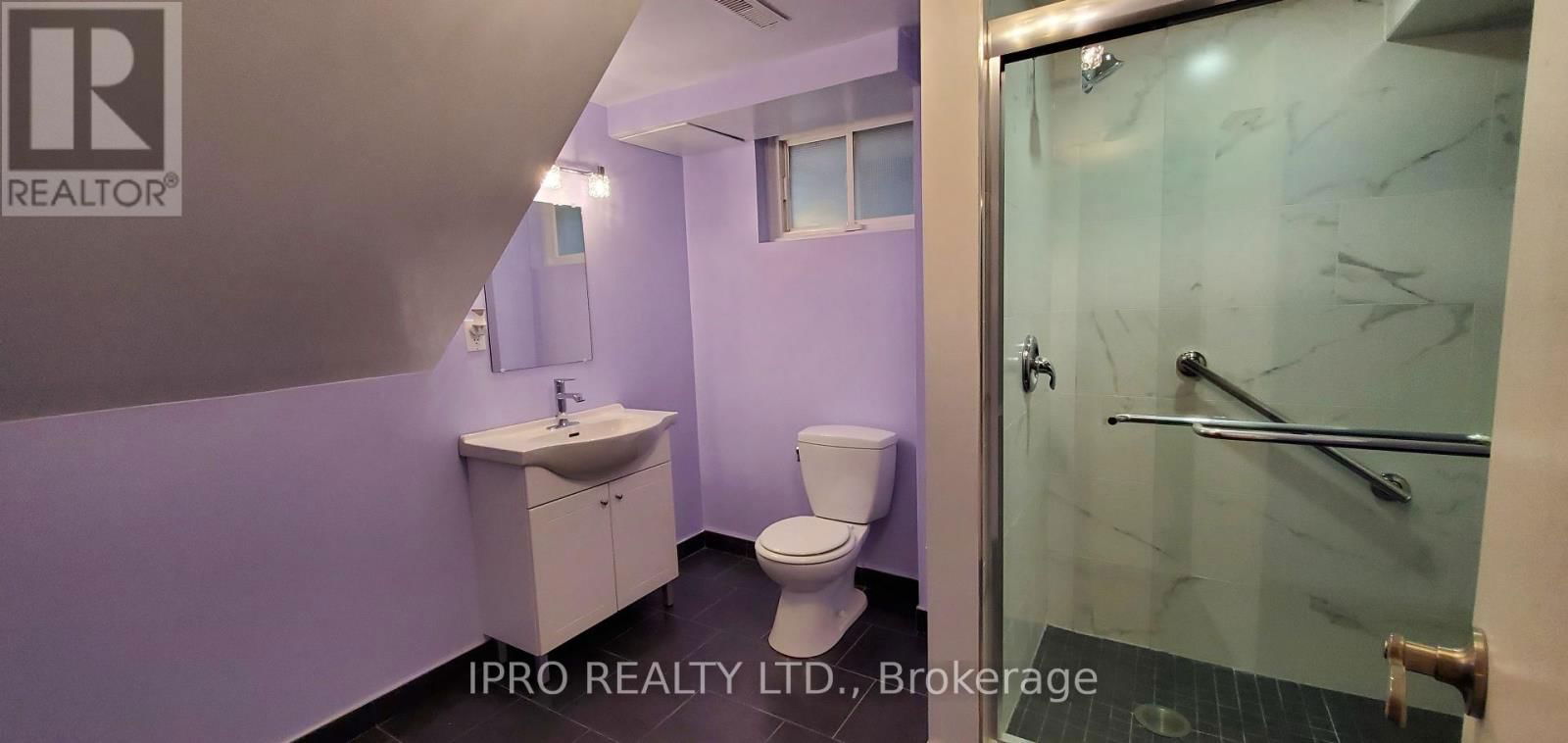 12 SIMMONS BOULEVARD Image 33