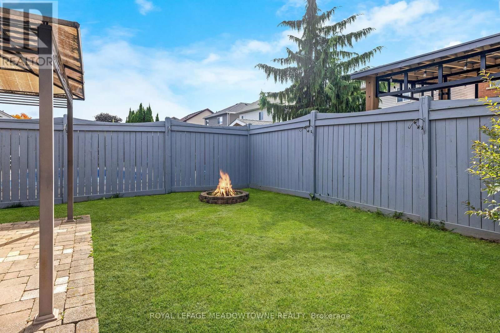 82 DIVISION STREET Image 37