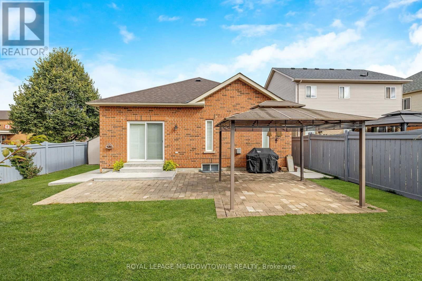 82 DIVISION STREET Image 40