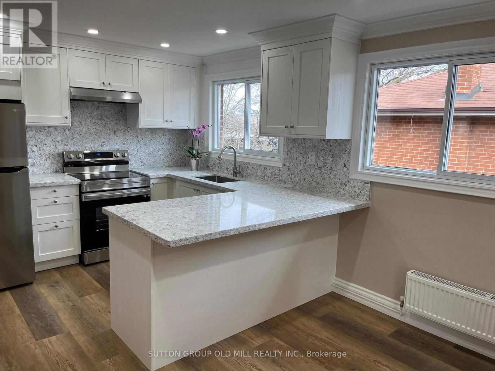 3 - 38 VANEVERY STREET Image 4