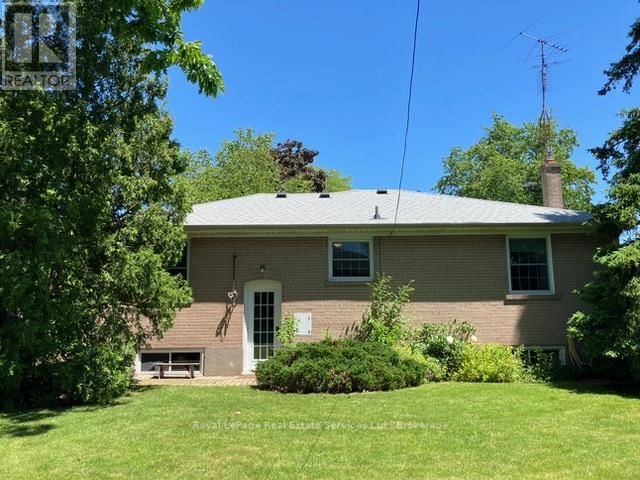 438 SANDMERE PLACE Image 4