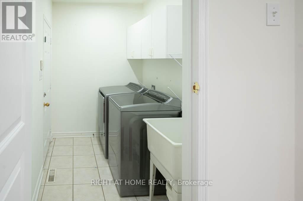 7 GABRIELLE DRIVE Image 15
