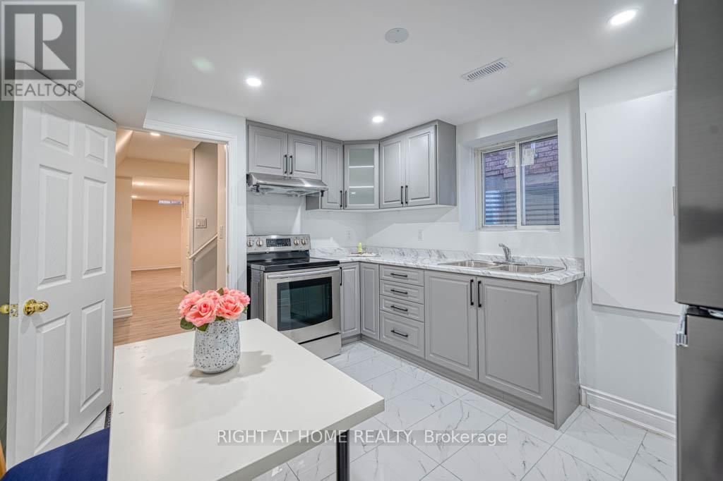 7 GABRIELLE DRIVE Image 24