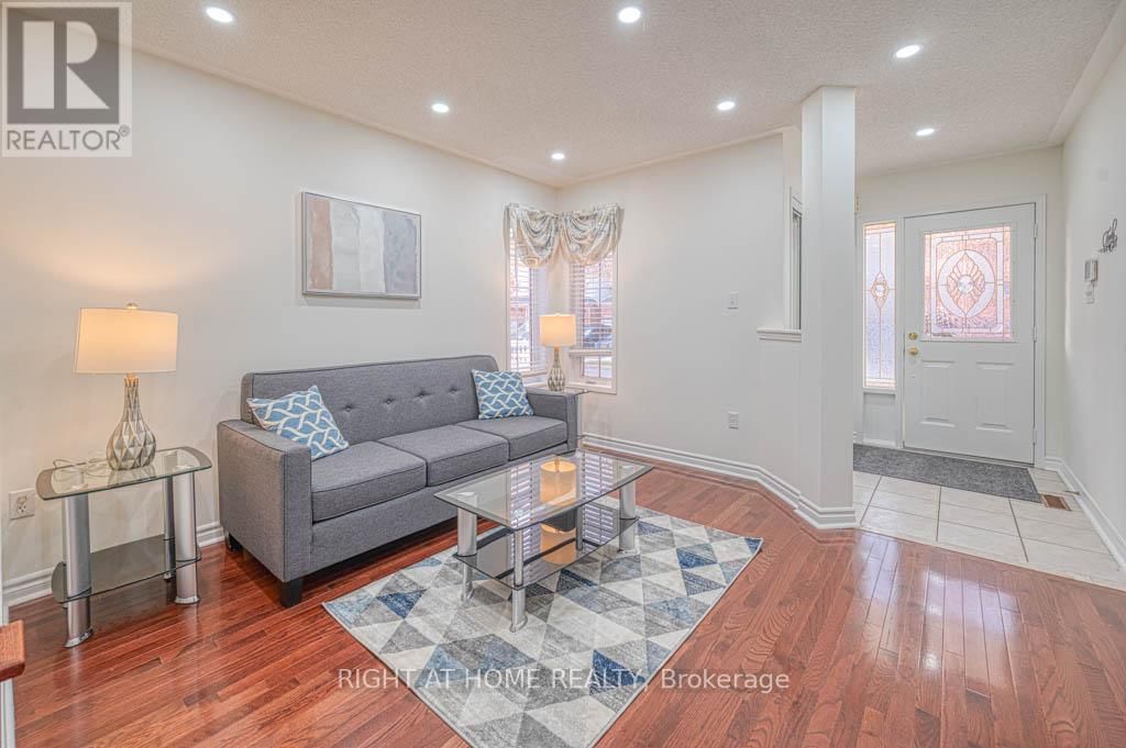 7 GABRIELLE DRIVE Image 3