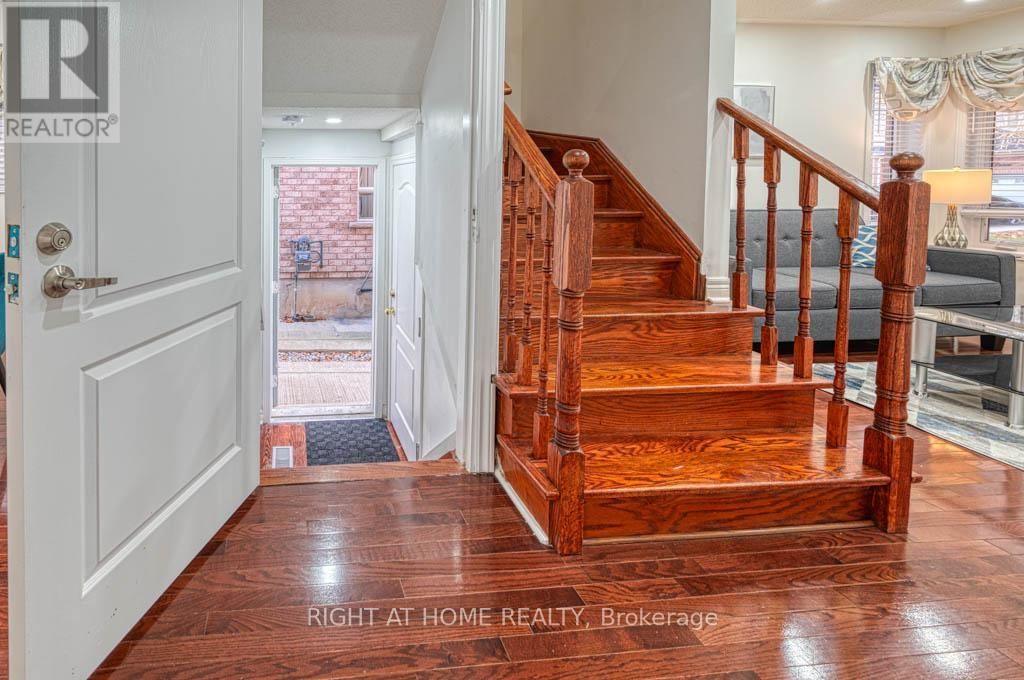 7 GABRIELLE DRIVE Image 5